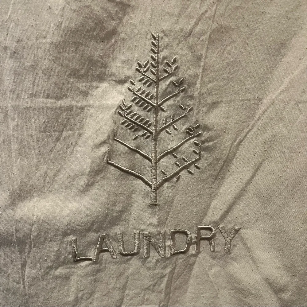 FOUR SEASONS Hotel Cream Natural Canvas Laundry Bag 26.25x16 inches